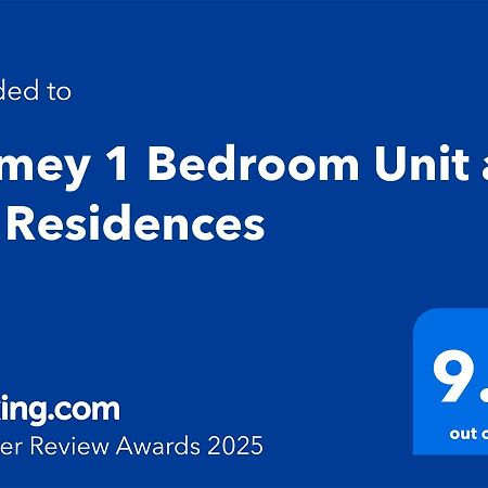 Homey 1 Bedroom Unit At Air Residences Makati City Buitenkant foto