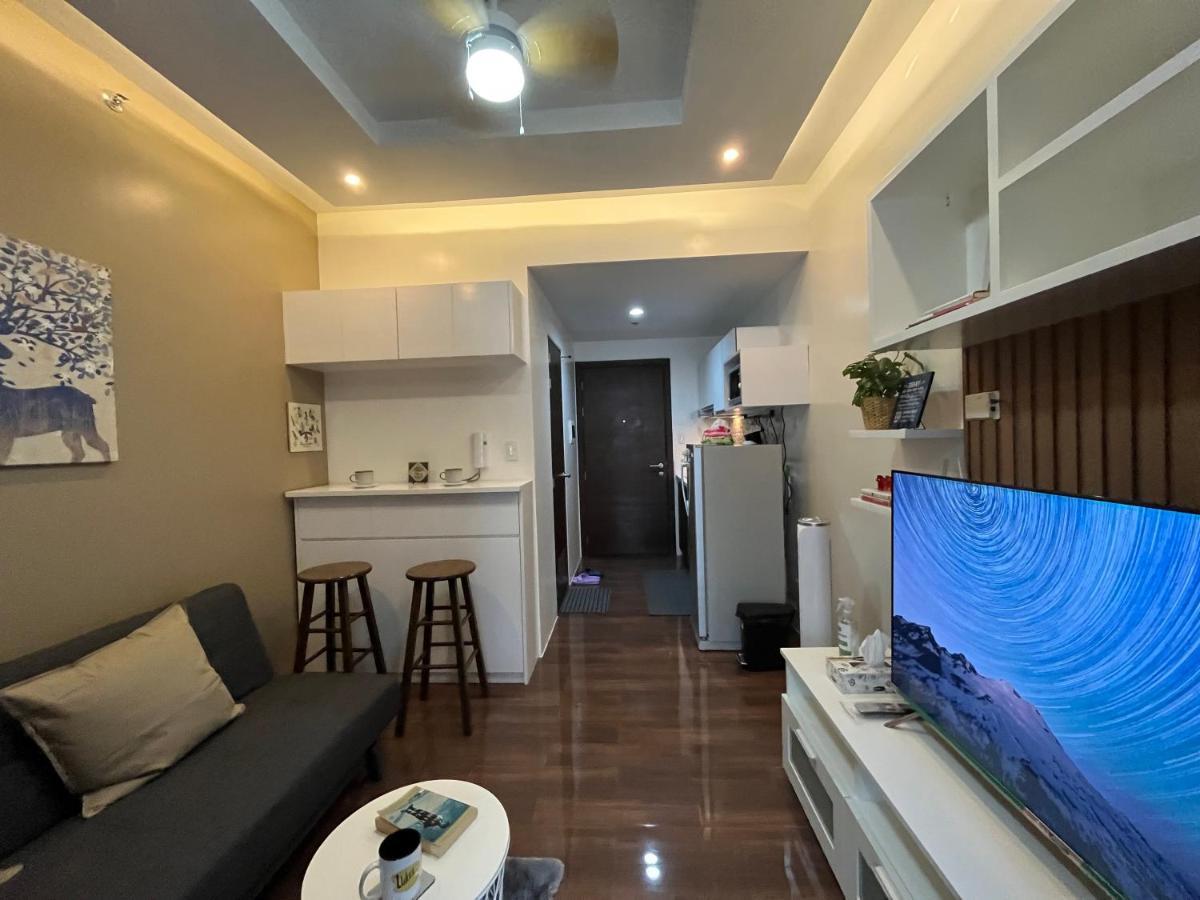 Homey 1 Bedroom Unit At Air Residences Makati City Buitenkant foto