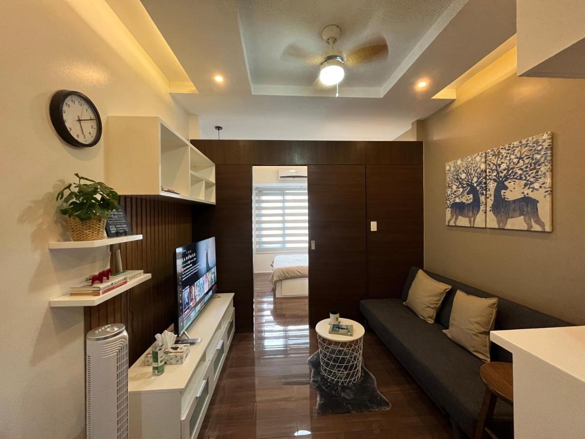 Homey 1 Bedroom Unit At Air Residences Makati City Buitenkant foto