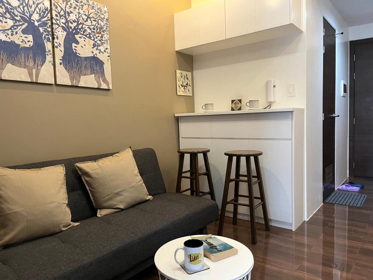 Homey 1 Bedroom Unit At Air Residences Makati City Buitenkant foto