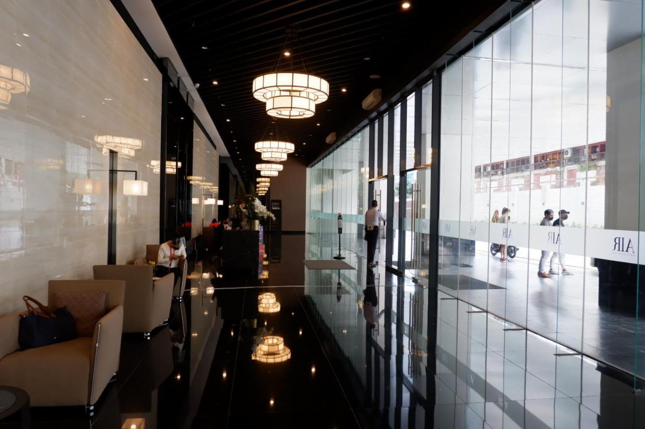 Homey 1 Bedroom Unit At Air Residences Makati City Buitenkant foto