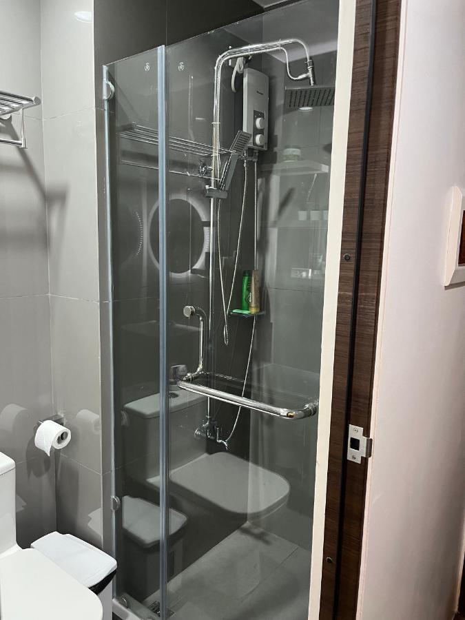 Homey 1 Bedroom Unit At Air Residences Makati City Buitenkant foto
