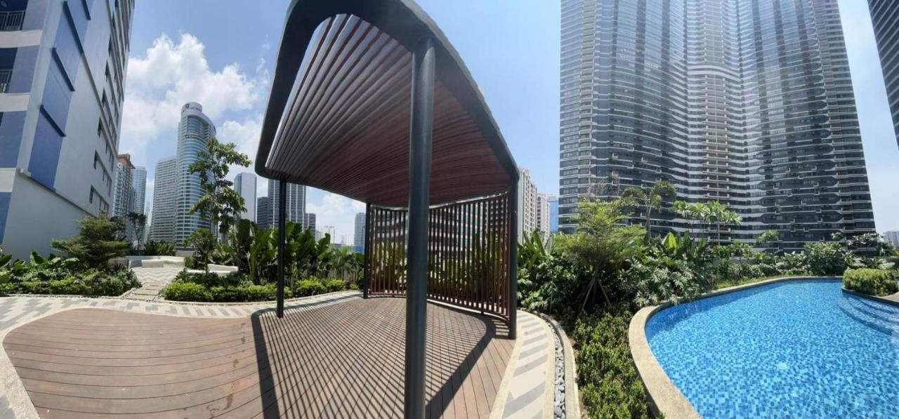 Homey 1 Bedroom Unit At Air Residences Makati City Buitenkant foto
